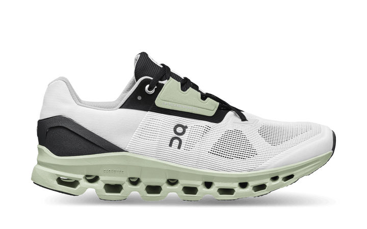 ON Cloudstratus Uomo - 39.99212 Black/White - Grossi Sport SA